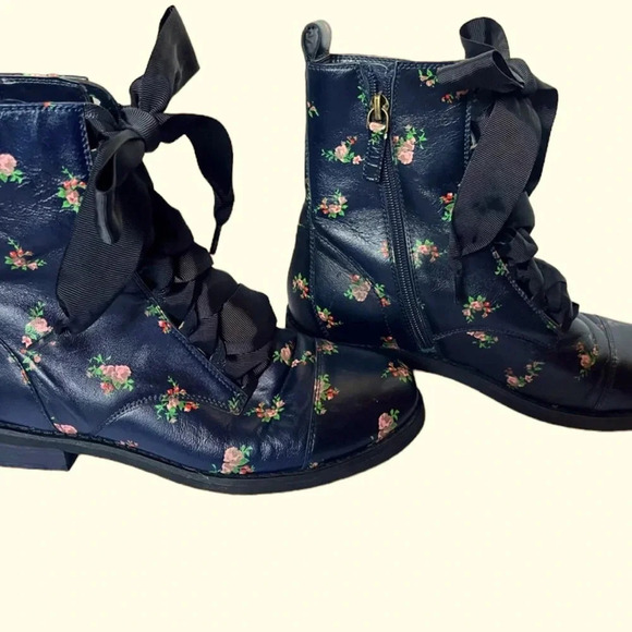 New! Ruby Rose Navy Blue Bell Boots (Medium,Large)